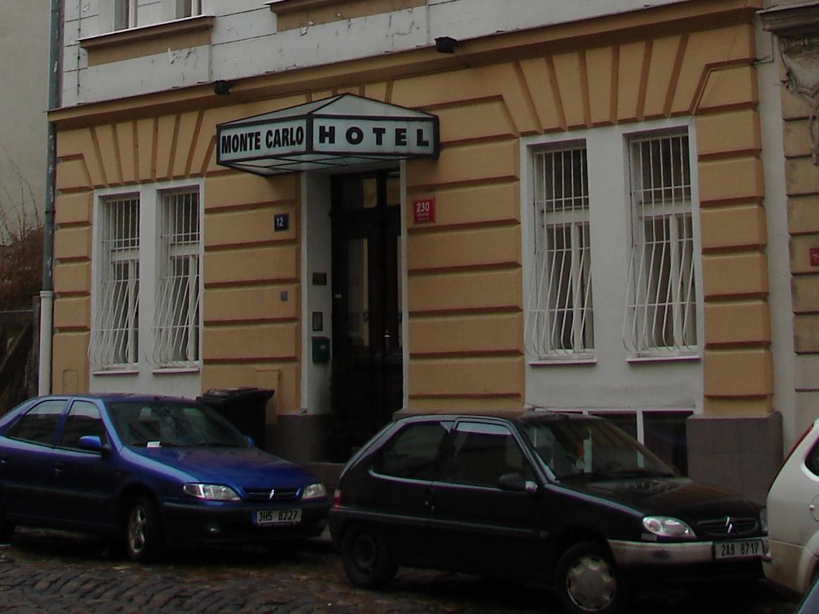 Aladin Praha Hotel Exterior photo